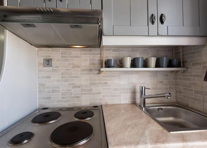 Blue Waves & - To Kyma דריוס